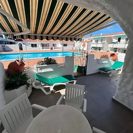 Bungalow En San Eugenio Bajo * 아데제