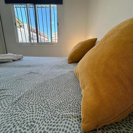 Bungalow En San Eugenio Bajo 아데제
